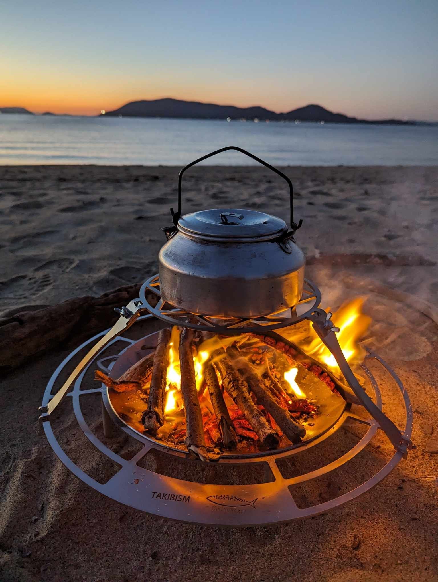 タキビズム ジカビ TAKIBISM JIKABI M ISHINOMAKI 焚き火台 | CUSE